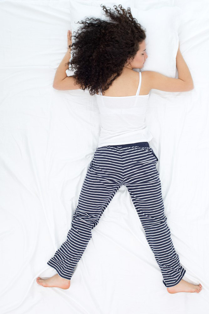 Pozycje do spania – na boku, na wznak czy na brzuchu