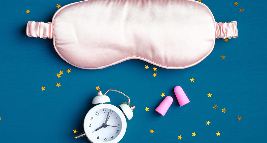 Higiena snu i sypialniane akcesoria: opaska na oczy, zatyczki do uszu, budzik... – zdrowy-sen.eu