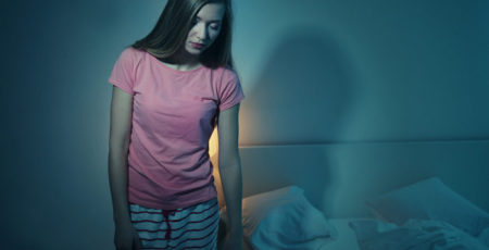 Parasomnia u dziecka: lunatykująca dziewczynka – zdrowy-sen.eu