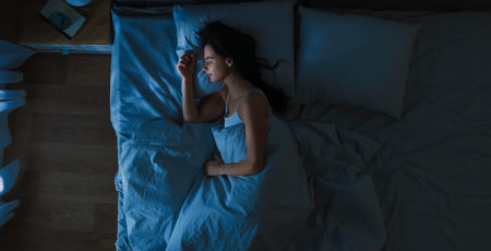 Jak przygotować sypialnię na zimowe noce