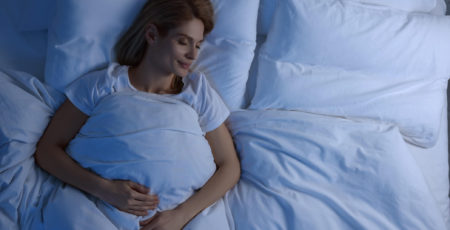 Jak materac wpływa na napięcie mięśniowe w nocy